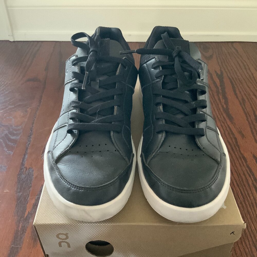 on running THE ROGER Advantage Men's Size 10